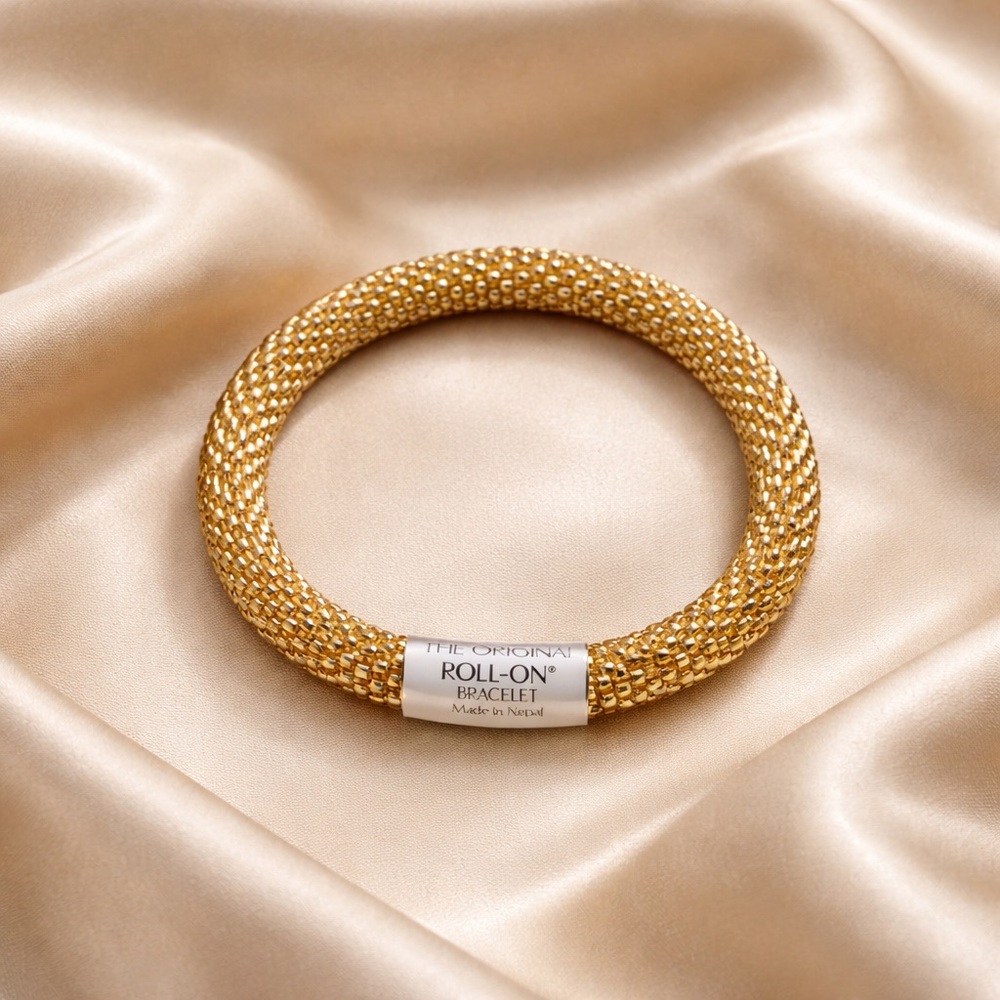 Roll-On Gold Mesh Bracelet -